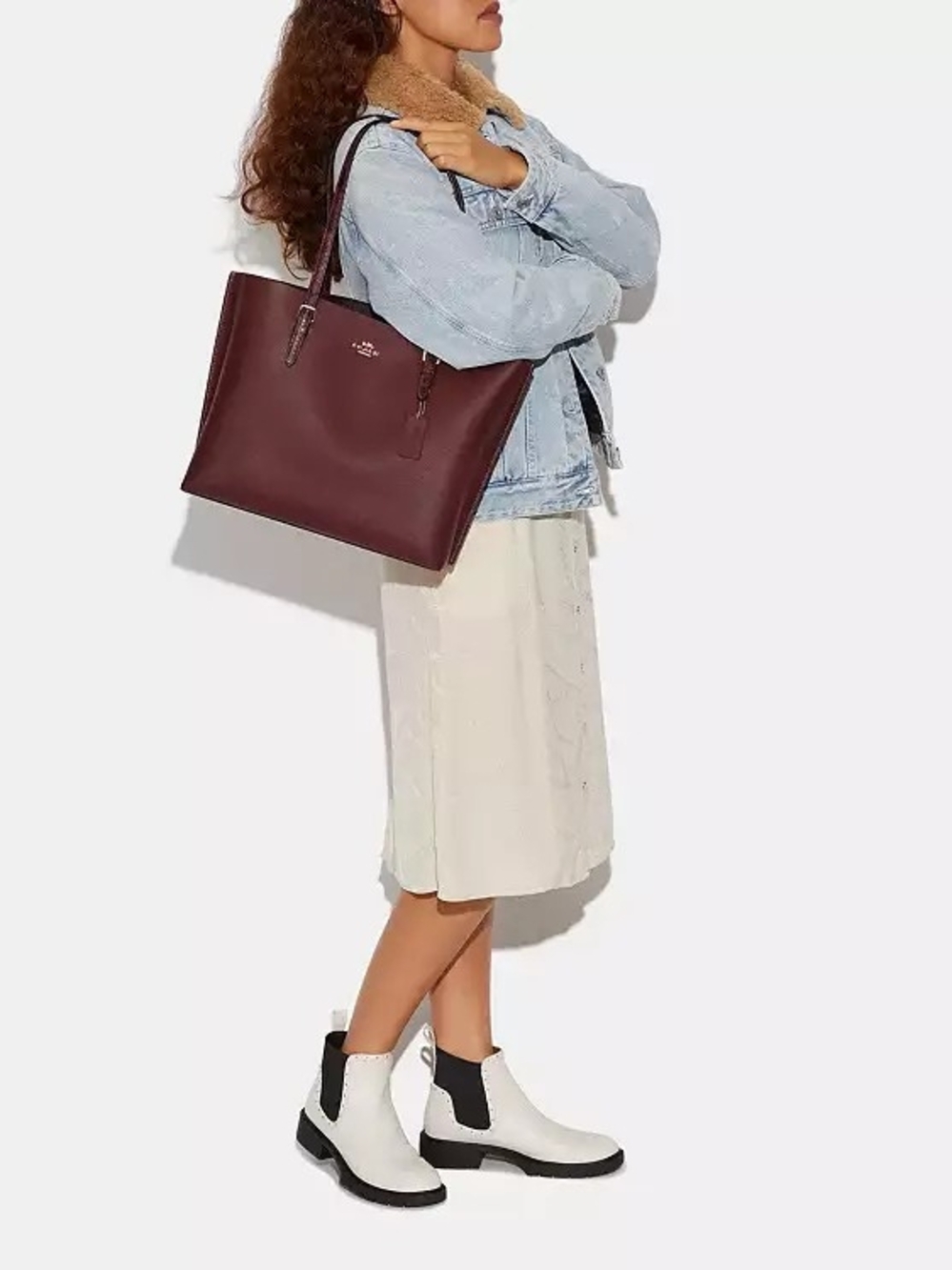 Coach Mollie Tote CC750